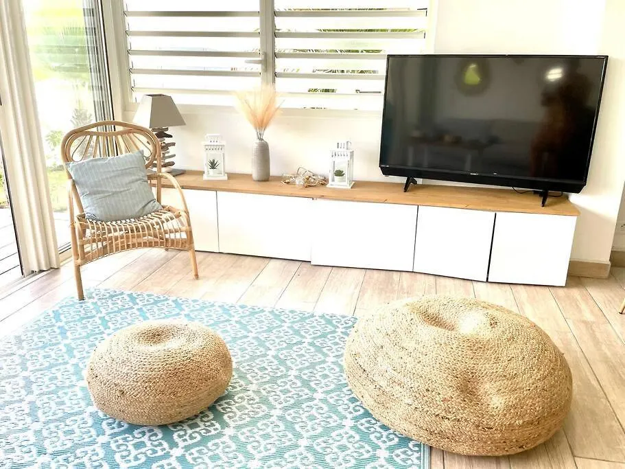 Cote Mer Wonderfull 2 Bedrooms Beachfront Nettle Bay Beach Club Baie Nettle Sint Maarten