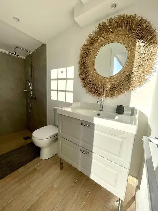 Cote Mer Wonderfull 2 Bedrooms Beachfront Nettle Bay Beach Club Baie Nettle Ferienhaus